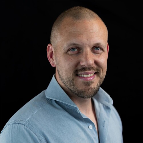 Niki van Roosmalen - Commercieel Manager